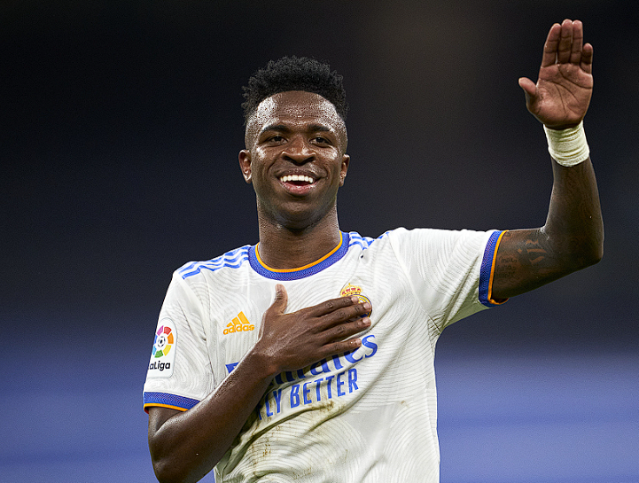 维尼修斯转会迷局:现状、争议与潜在走向