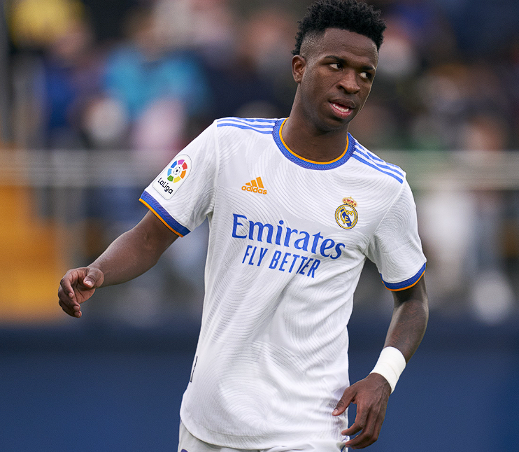 维尼修斯转会迷局：现状、争议与潜在走向