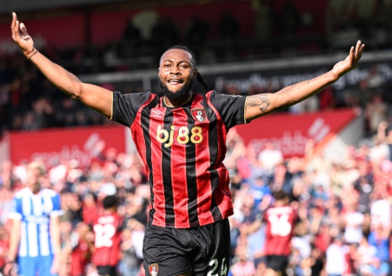 英超第28轮曼城小胜利兹联，名宿盛赞塞梅尼奥出色发挥